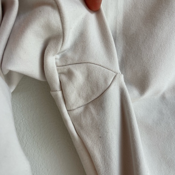 Alo Yoga High Waist Flutter Legging in Ivory - small - Picture 4 of 4